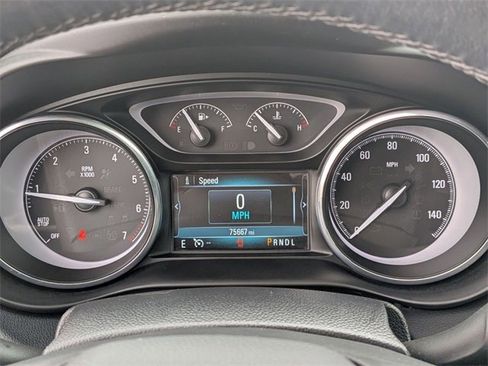 Used 2019 Buick Envision Essence image 18