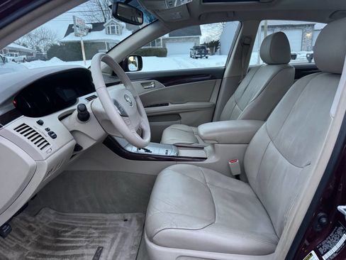 Used 2008 Toyota Avalon XLS image 12