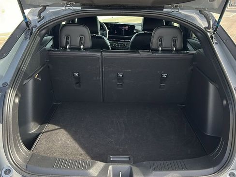 Used 2025 Buick Envista Preferred image 32