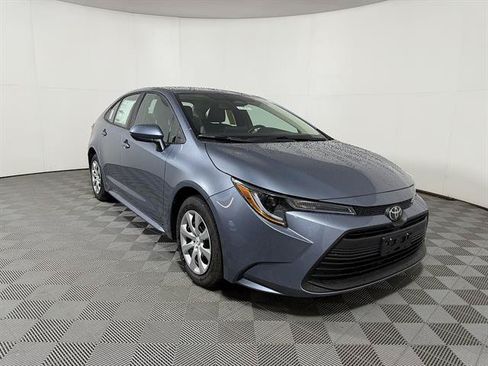 New 2026 Toyota Corolla LE FWD image 3