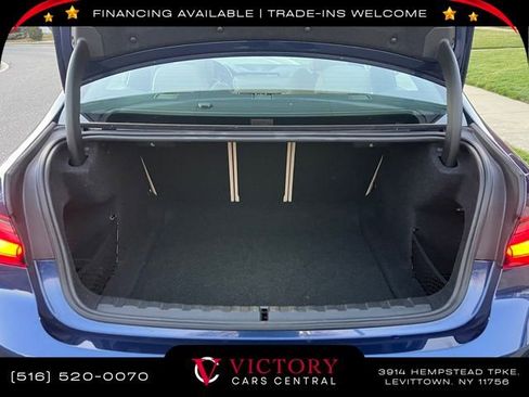 Used 2019 BMW 330i xDrive Sedan w/ Convenience Package image 9