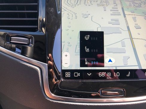 Used 2023 Volvo XC90 B6 Ultimate w/ Protection Package Premier image 30