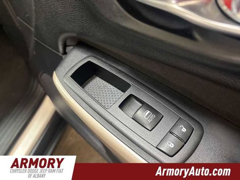 Used 2017 Jeep Cherokee Latitude image 35