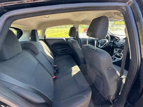 Used 2019 Ford Fiesta SE FWD image 13