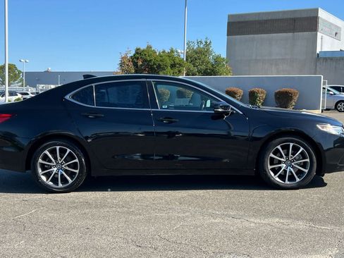Used 2017 Acura TLX V6 FWD image 6