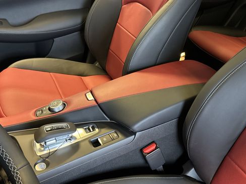 New 2025 INFINITI QX50 Sport image 21