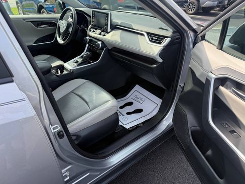Used 2019 Toyota RAV4 Limited w/ All Weather Liner Package AWD/4WD image 9