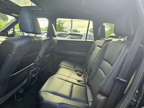 Used 2023 Honda Passport EX-L image 25