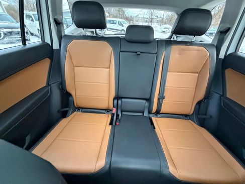 Used 2019 Volkswagen Tiguan SEL image 37