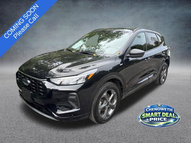 Used 2023 Ford Escape ST-Line w/ Tech Pack #1 AWD/4WD image 1