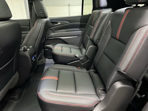 New 2026 Chevrolet Traverse RS w/ LPO, Floor Liner Package image 62