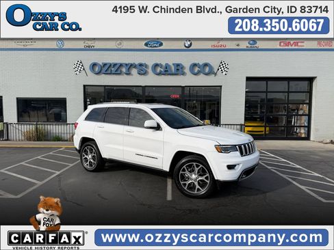 Used 2018 Jeep Grand Cherokee Limited RWD image 1