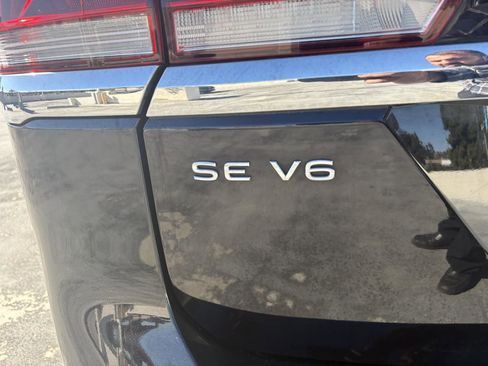 Used 2021 Volkswagen Atlas SE image 11