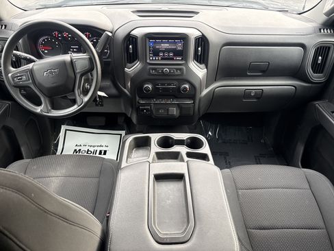 Used 2020 Chevrolet Silverado 1500 Custom Trail Boss w/ Custom Convenience Package image 16