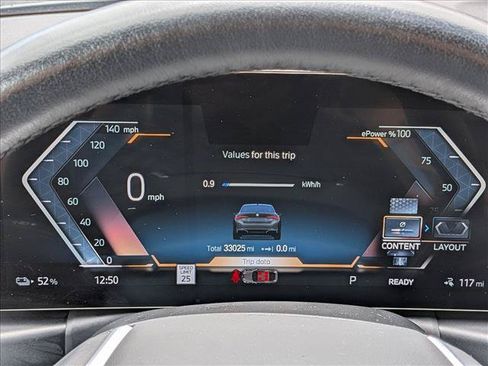 Used 2023 BMW i4 eDrive40 w/ Premium Package RWD image 11