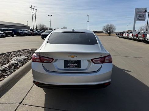 Used 2019 Chevrolet Malibu LT image 7