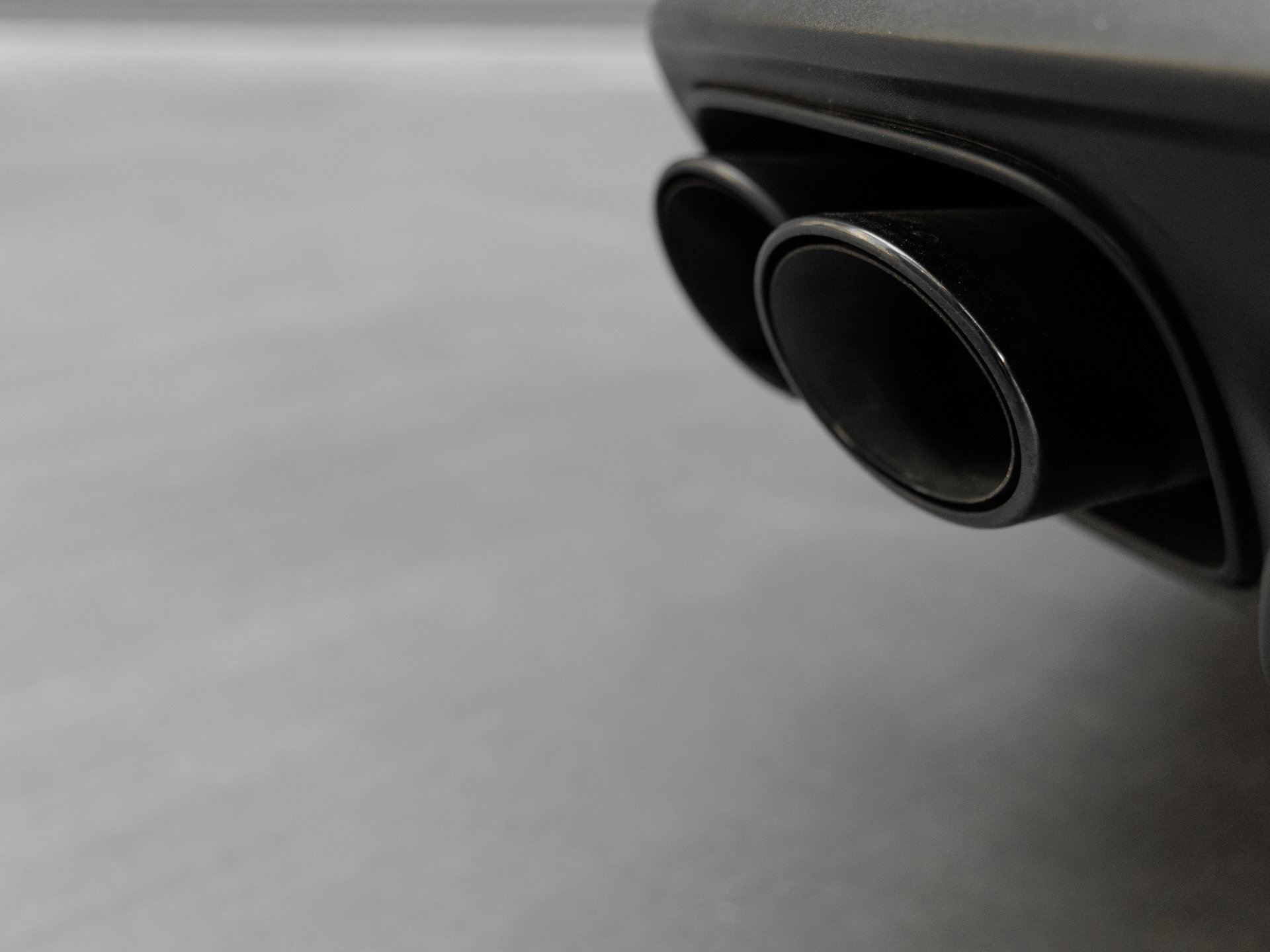 Certified 2023 Porsche Panamera Platinum Edition RWD image 29