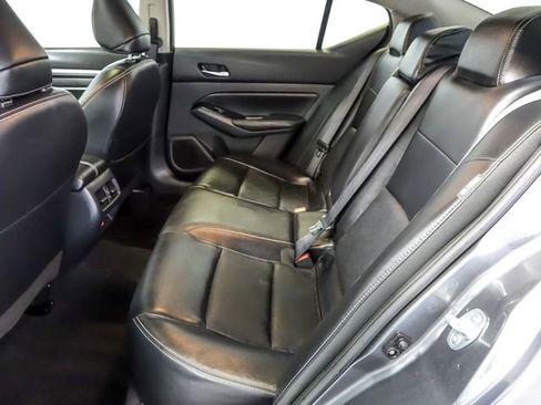 Used 2024 Nissan Altima 2.5 SL AWD/4WD image 15