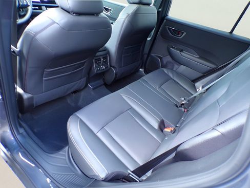 Certified 2026 Subaru Outback Limited AWD/4WD image 9