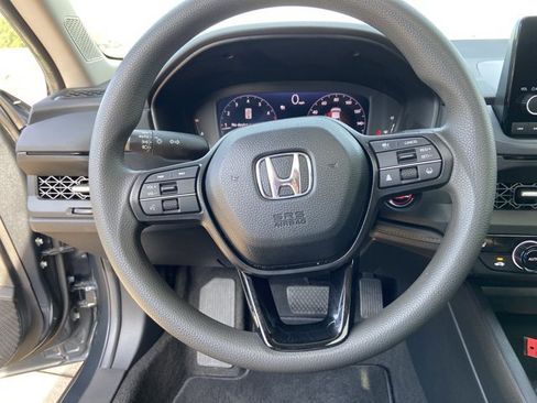 Used 2024 Honda Accord EX image 35