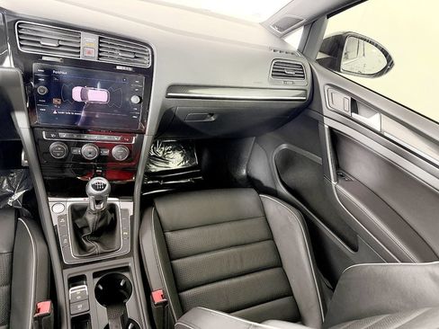 Used 2018 Volkswagen Golf 4-Door AWD/4WD image 50