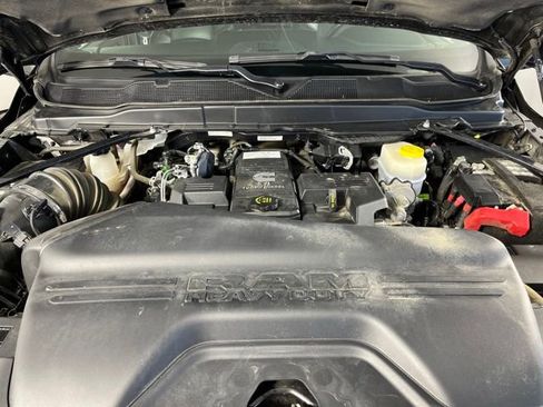 Used 2023 RAM 2500 Laramie AWD/4WD image 45