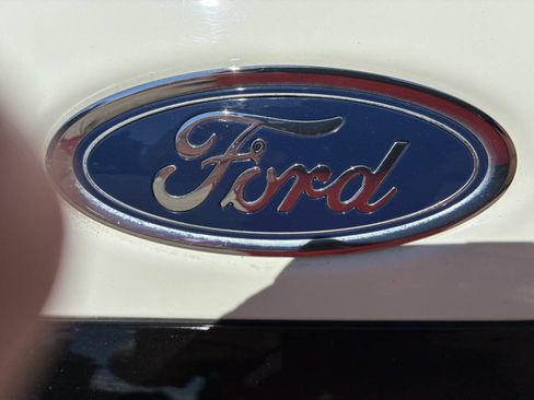 Used 2021 Ford EcoSport SES w/ Interior Protection Package AWD/4WD image 16