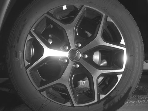 Used 2025 Jeep Compass Limited image 14