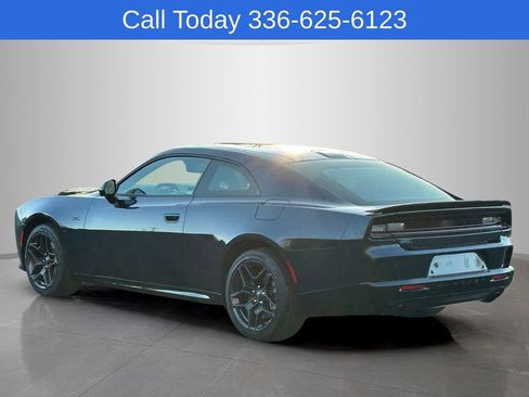 New 2026 Dodge Charger R/T AWD/4WD image 3