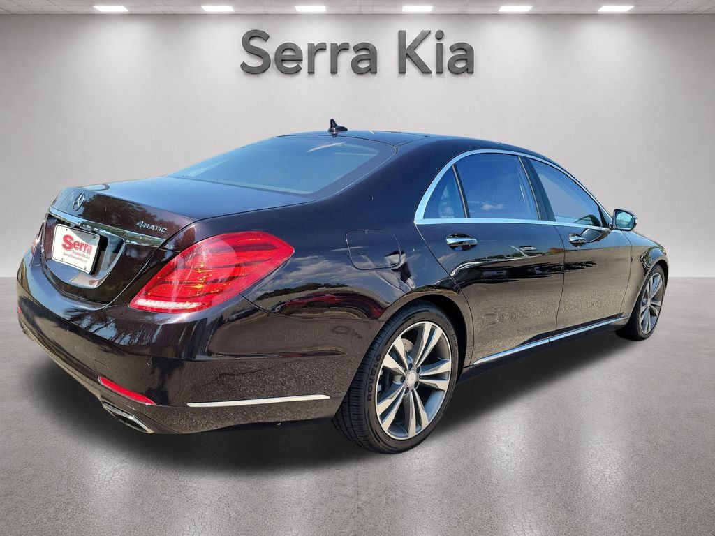 Used 2017 Mercedes-Benz S 550 4MATIC Sedan image 5