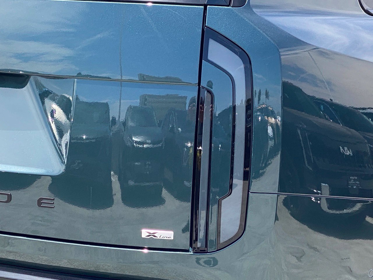 New 2027 Kia Telluride SX X-Line AWD/4WD image 4