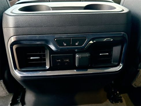 Used 2021 GMC Sierra 1500 SLT image 24