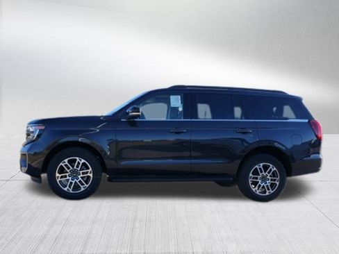 New 2025 Ford Expedition Active image 6