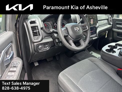 Used 2026 RAM 2500 Big Horn AWD/4WD image 9