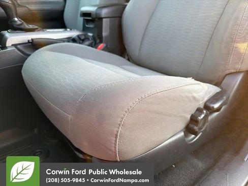 Used 2017 Toyota Tacoma SR5 image 26