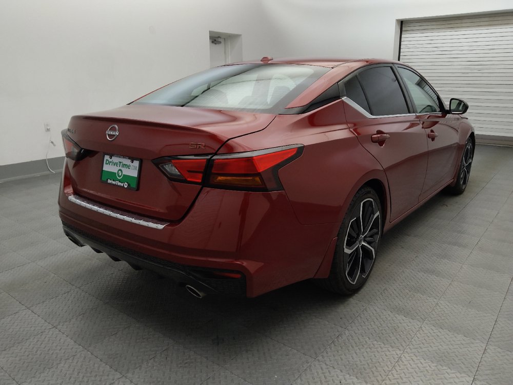 Used 2023 Nissan Altima 2.5 SR w/ SR Premium Package FWD image 9