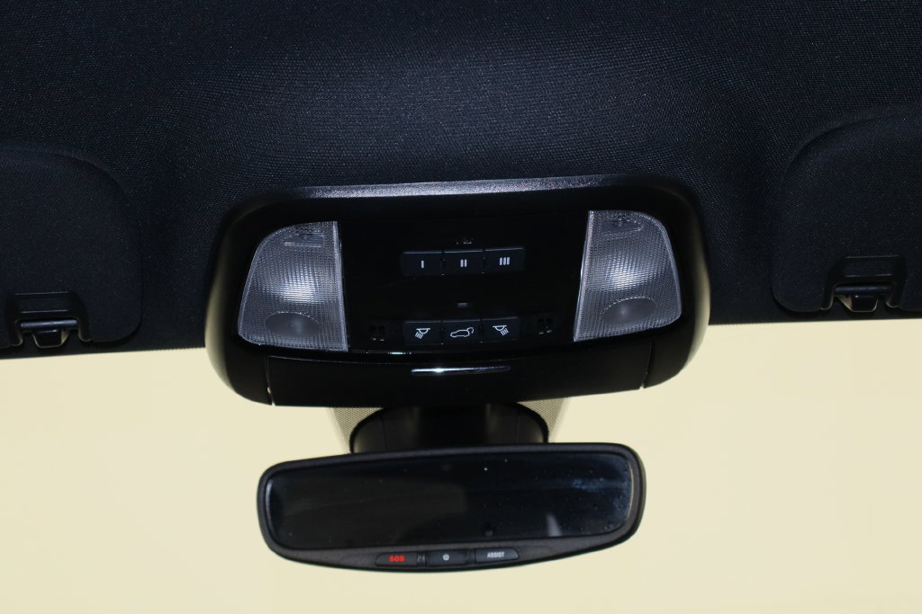 Used 2025 Dodge Durango GT AWD/4WD image 25