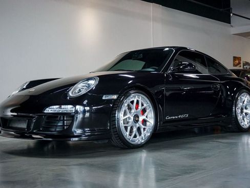 Used 2012 Porsche 911 Carrera 4 GTS AWD/4WD image 3