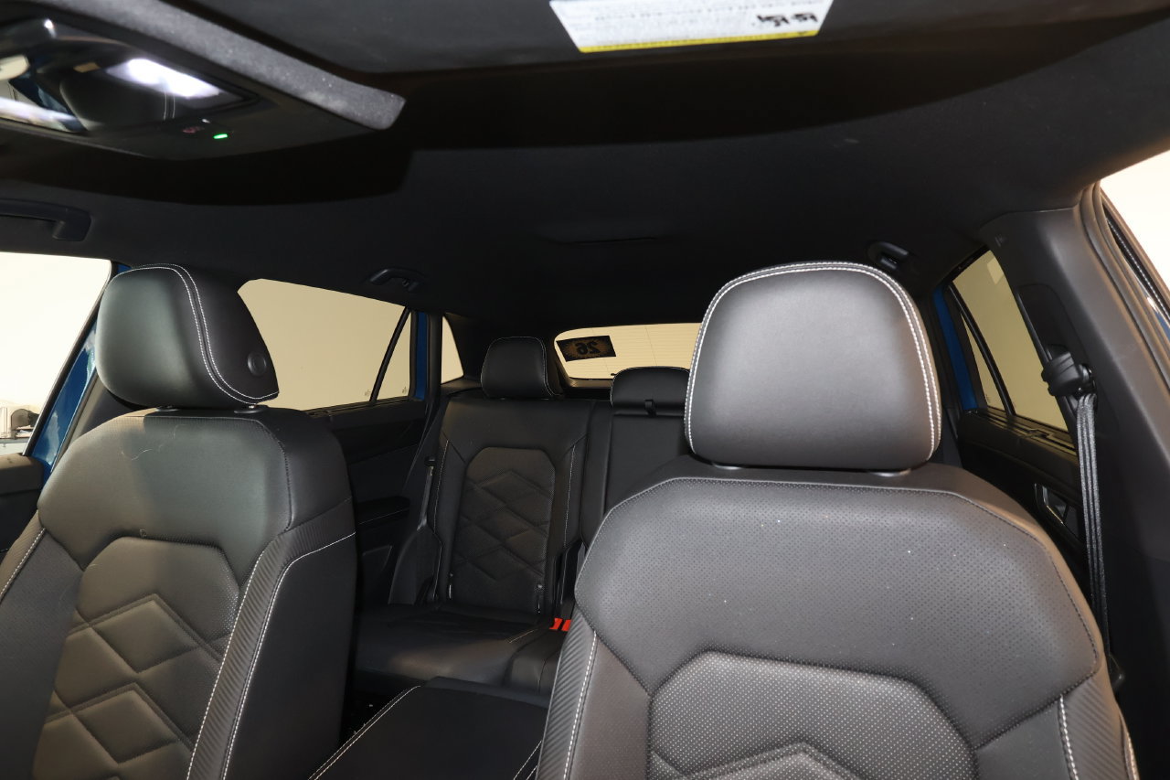 Used 2026 Volkswagen Atlas Cross Sport SE FWD image 16
