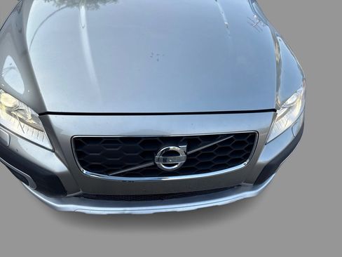 Used 2015 Volvo XC70 T6 Platinum w/ Climate Package AWD/4WD image 13