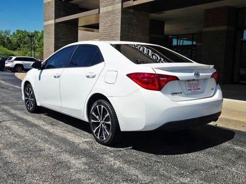 Used 2017 Toyota Corolla SE image 8