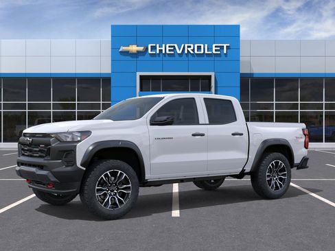 New 2026 Chevrolet Colorado Trail Boss AWD/4WD image 2