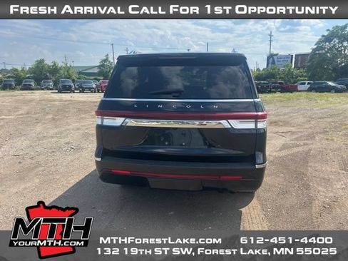 Used 2022 Lincoln Navigator Reserve w/ Equipment Group 201A AWD/4WD image 7