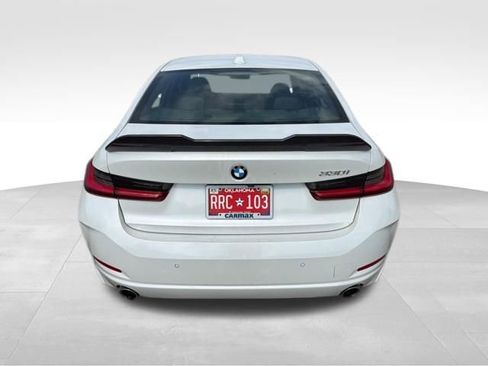Used 2023 BMW 330i Sedan image 4
