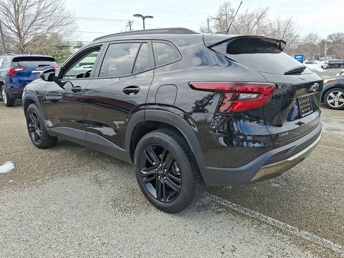 Certified 2024 Chevrolet Trax ACTIV w/ Driver Confidence Package image 4