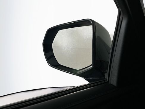 Used 2024 Chevrolet Tahoe LT image 16