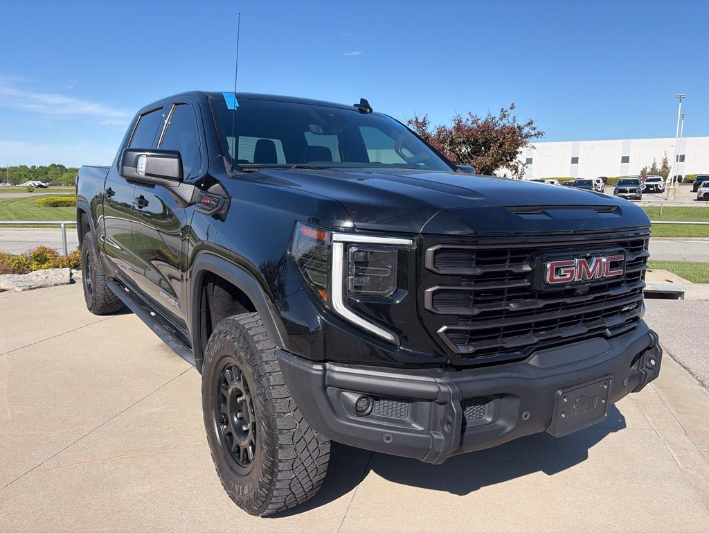 Used 2023 GMC Sierra 1500 AT4X w/ AT4X AEV Edition AWD/4WD image 2