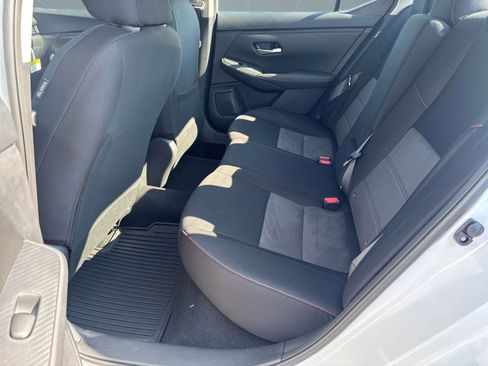 New 2025 Nissan Sentra SR image 15