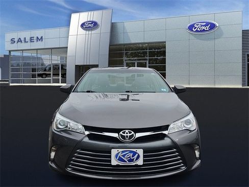 Used 2017 Toyota Camry LE image 7