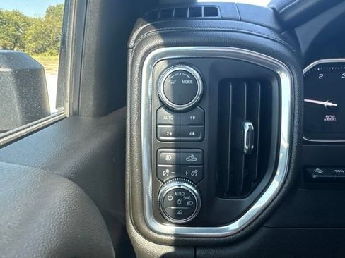 Used 2023 GMC Sierra 3500 Denali w/ Denali Ultimate Package AWD/4WD image 22